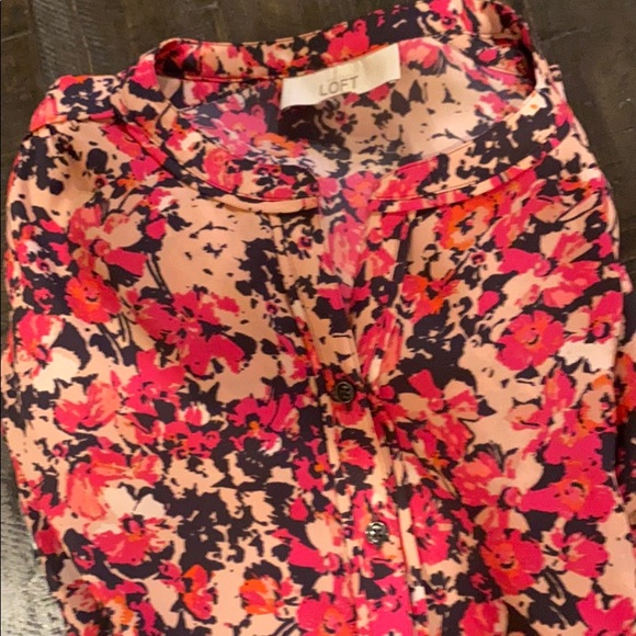 Floral Loft Blouse - Picture 4 of 4